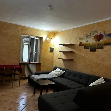 Spazioso 2 Apartment *