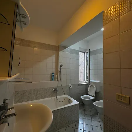 Spazioso 2 Apartment